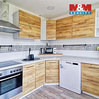 Prodej bytu 2+1 60 m&sup2; Chomutov