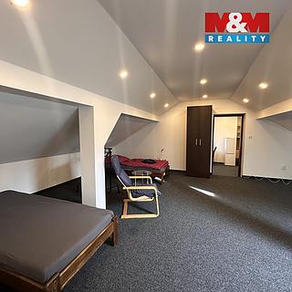 Pronájem bytu 3+1 143 m² Světlá nad Sázavou, Nádražní