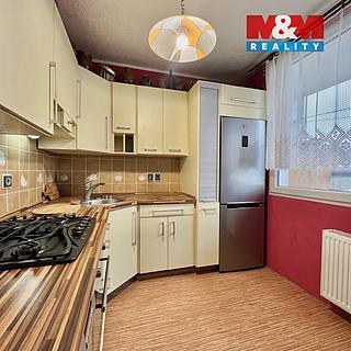 Prodej bytu 2+1 54 m² Osek, Hrdlovská