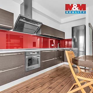 Pronájem bytu 2+kk 74 m² Pardubice Polabiny, Labský Palouk