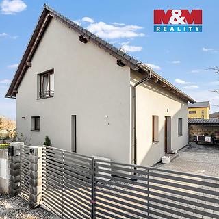 Pronájem rodinného domu 210 m&sup2; Bavoryně