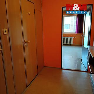 Pronájem kanceláře 24 m² Bruntál, Revoluční