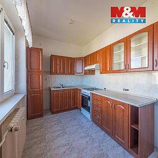 Prodej bytu 2+1 64 m² Karviná Mizerov, Čajkovského