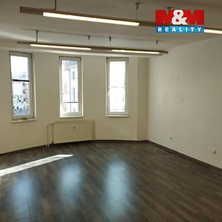 Pronájem kanceláře 35 m² Český Těšín, Hlavní třída