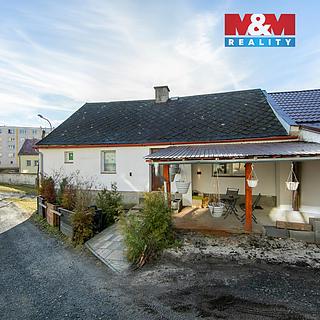 Prodej rodinného domu 127 m&sup2; Bochov