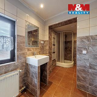 Prodej hotelu a penzionu 250 m² Horní Blatná, Bezručova