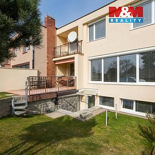 Prodej rodinného domu 279 m&sup2; Benešov