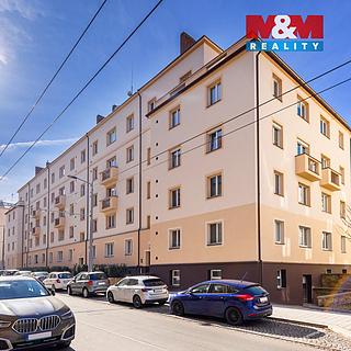 Prodej bytu 3+1 83 m² Pardubice Zelené Předměstí, Sladkovského