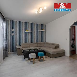 Prodej bytu 4+1 76 m² Teplice Prosetice, Pod hvězdárnou