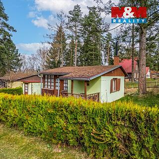 Prodej chaty 27 m² Jesenice, U Velkého rybníka
