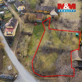 Prodej stavební parcely 1 337 m² Žihobce Kadešice