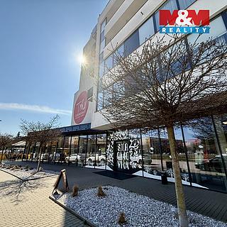 Pronájem obchodu 17 m² Hradec Králové Třebeš, Ve Stromovce