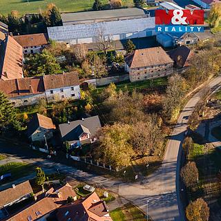 Prodej zahrady 981 m² Úhřetice