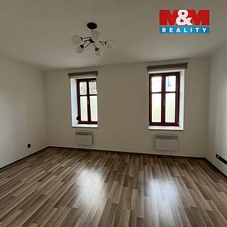 Pronájem bytu 1+1 36 m² Šenov u Nového Jičína, Šenovská