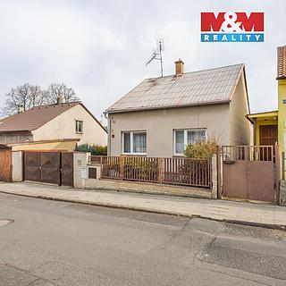 Prodej rodinného domu 92 m&sup2; Kladno