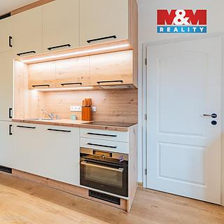 Prodej bytu 2+kk 45 m² Karlovy Vary Rybáře, Rohová