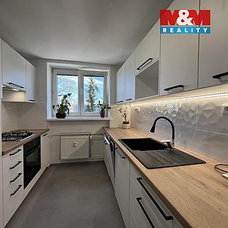 Pronájem bytu 2+1 54 m² Otrokovice, tř. Osvobození