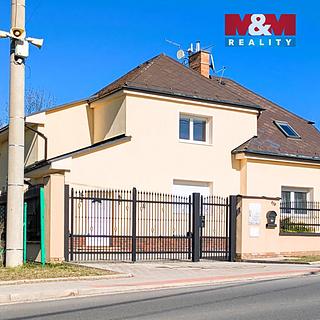 Prodej rodinného domu 280 m² Chrast Podlažice