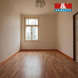 Pronájem bytu 2+1 55 m&sup2; Dvůr Králové nad Labem