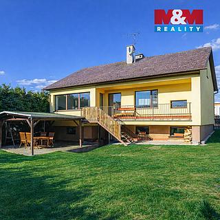 Prodej rodinného domu 236 m&sup2; Solnice