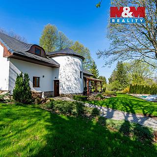 Prodej rodinného domu 168 m&sup2; Zbinohy