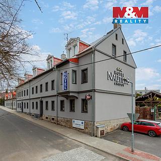 Prodej hotelu a penzionu 2 700 m² Chodov, Poděbradova