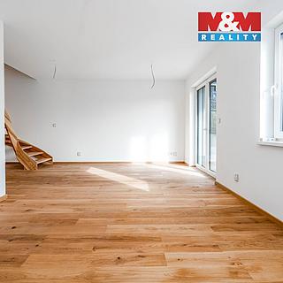 Prodej bytu 3+kk 84 m&sup2; Klínec