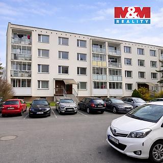 Pronájem bytu 1+1 35 m&sup2; Louny