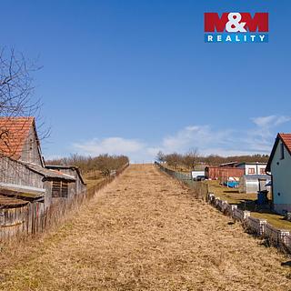 Prodej stavební parcely 1635 m&sup2; Slavičín