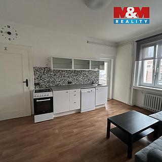 Pronájem bytu 1+1 46 m&sup2; Ústí nad Labem