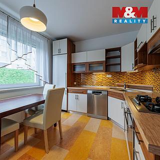 Pronájem bytu 3+1 76 m² Sokolov, Slovenská