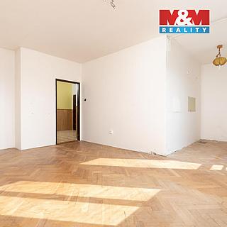Prodej bytu 1+kk a garsoniéry 73 m² Krnov Pod Bezručovým vrchem, Bezručova
