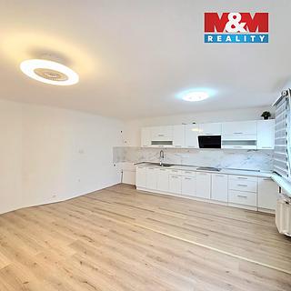 Prodej bytu 3+1 71 m² Praha Michle, Vokáčova