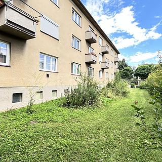 Prodej bytu 3+1 65 m² Pečky