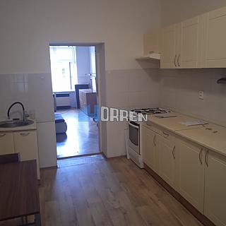 Pronájem bytu 1+1 35 m² Praha Žižkov, Cimburkova