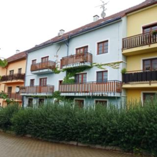 Pronájem bytu 2+kk 60 m² Mikulov, Brněnská