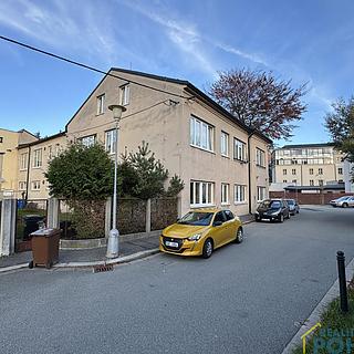 Pronájem bytu 2+1 64 m² Ústí nad Orlicí