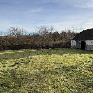 Prodej stavební parcely 1860 m² Žihobce