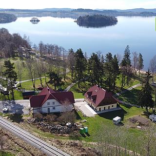 Prodej komerčního pozemku 19318 m&sup2; Horní Planá