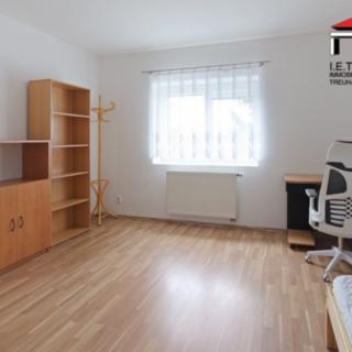 Pronájem bytu 2+1 54 m² Praha, Svijanská