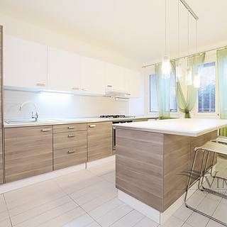 Prodej bytu 5+kk 79 m² Praha Košíře, Pod Kotlářkou