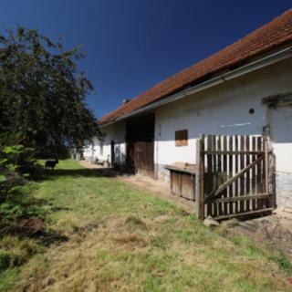 Prodej rodinného domu 179 m² Těchařovice