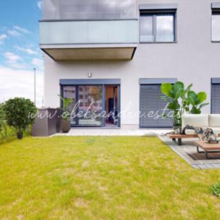 Prodej bytu 3+kk 77 m² Praha