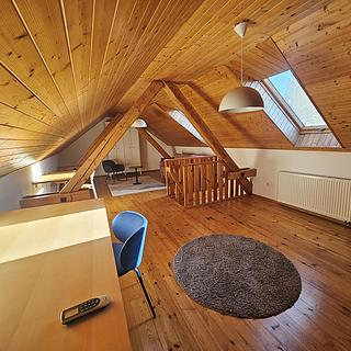 Pronájem bytu 2+kk 75 m² Babice