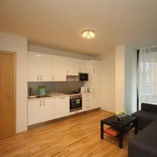 Pronájem bytu 2+kk 60 m² Praha