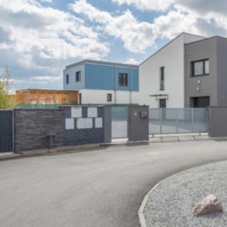Prodej rodinného domu 195 m² Jesenice Zdiměřice, Drozdí