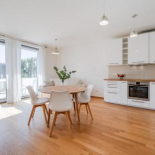 Pronájem bytu 2+kk 67 m² Praha Kobylisy, Čumpelíkova