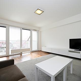 Pronájem bytu 3+kk 72 m² Praha Kobylisy, Ke Stírce