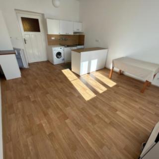 Pronájem bytu 2+kk 48 m² Praha Záběhlice, Záběhlická
