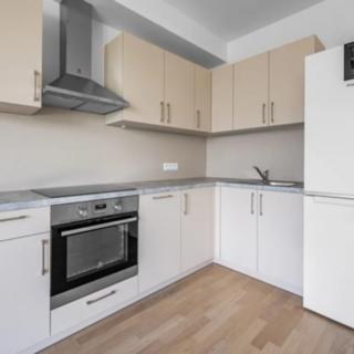 Pronájem bytu 2+kk 60 m² Praha